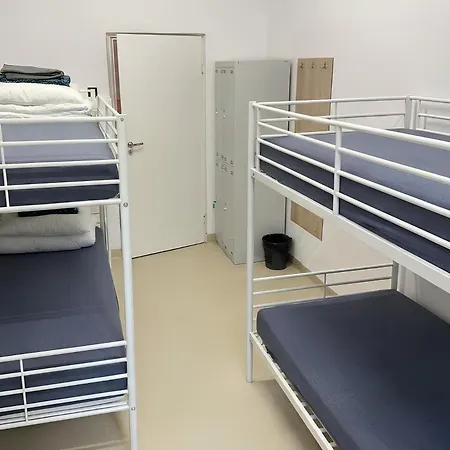 Hostel Vasylok - Wschodnia & Stadion Narodowy *