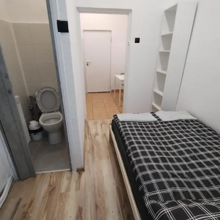Vasylok Hostel
